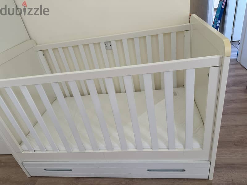 Mamas and Papas Kids Bed White Multilevel with Matrisse 0