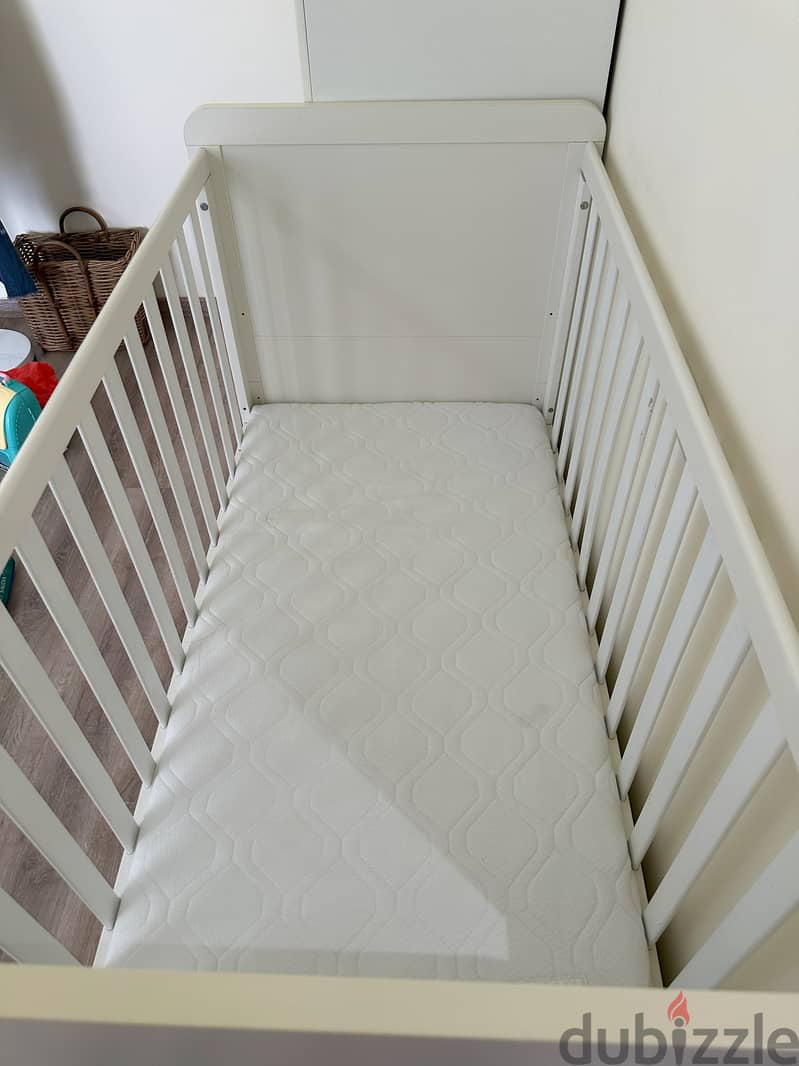 Mamas and Papas Kids Bed White Multilevel with Matrisse 1