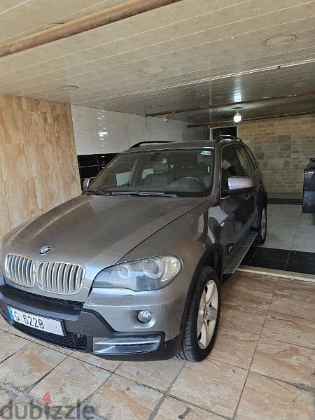 BMW X5 2008 COMPANY SOURCE TOP CAR LOW KM 7 SEATS NO ACCIDENT V8 350HP 4