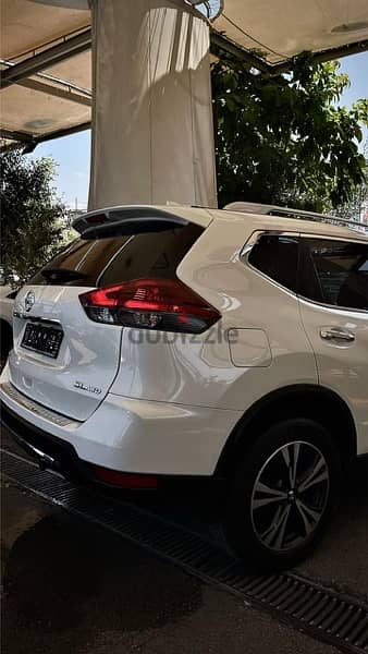 Nissan Rogue 2018 1