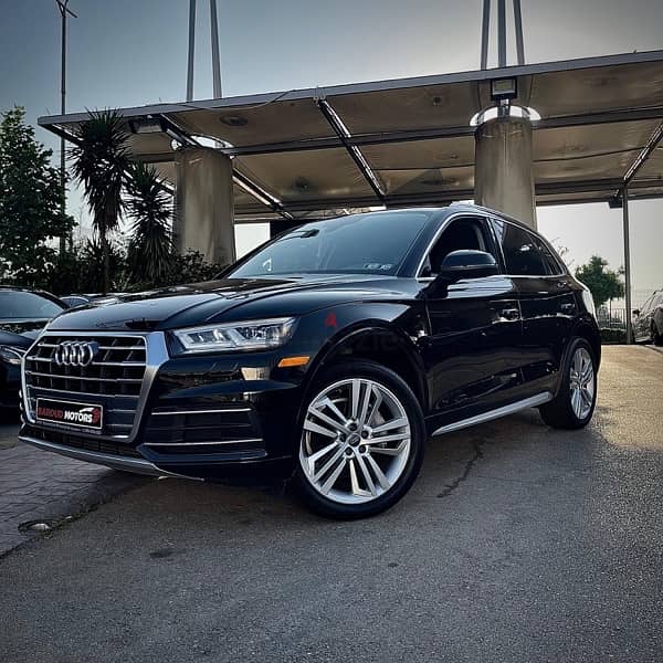 Audi Q5 2018 5