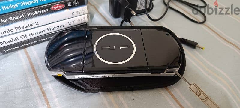 PSP 3000 series with 13 games 2