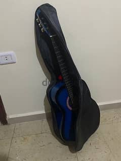 guitar used only 1 month like new with his bag 0