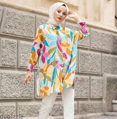 Floral Top - كنزة واسعة ملونة