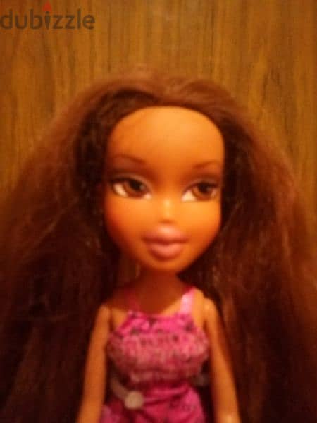 BRATZ YASMIN MGA As new dressed doll, Bend legs +Rollerblade Shoes=20$ 3