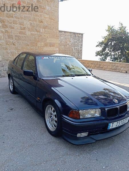 BMW 3-Series 1992 4