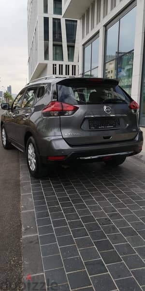 Nissan X-Trail 2018 4