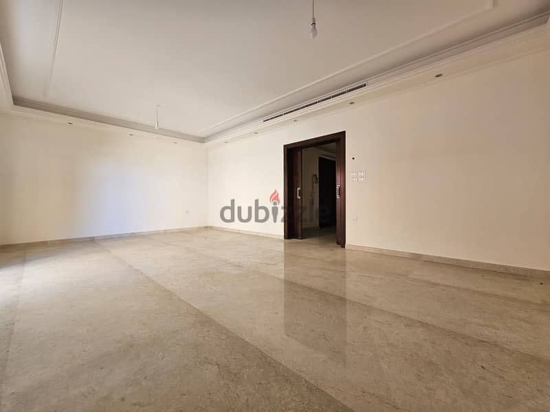 RA24-3594 Spacious Apartment 190 m² in Ain Mraiseh is now for rent 1