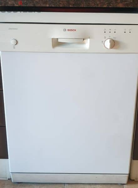 Bosch SGS33E22EU dishwasher never used 0