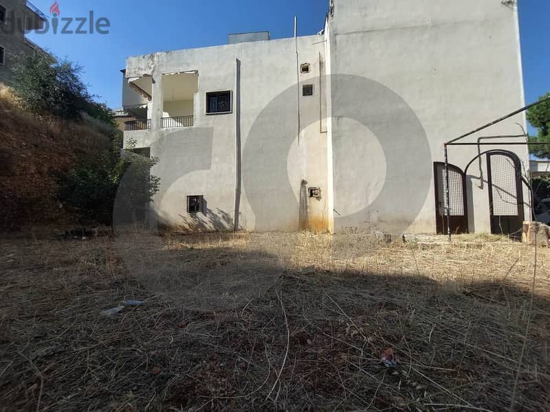 Standalone-Spacious bedrooms -Maalaka, Zahle /زحله معلقة  REF#AY111740 4