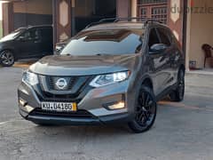 Nissan Rogue model 2018 black edition super clean