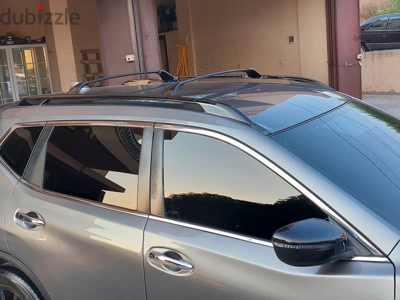 Nissan Rogue model 2018 black edition super clean 16