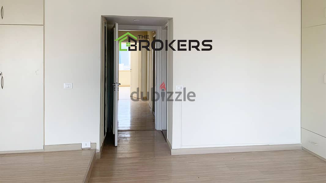 Apartment for Rent Sakiet El Janzeer شقة للايجار ساقية الجنزير 4