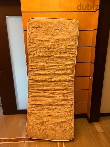 2 mattresses 11x74x184 (03872267) فرشتين 0