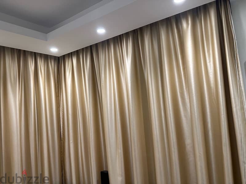 5 pieces curtains indoor double layer ( 70% black out) 1