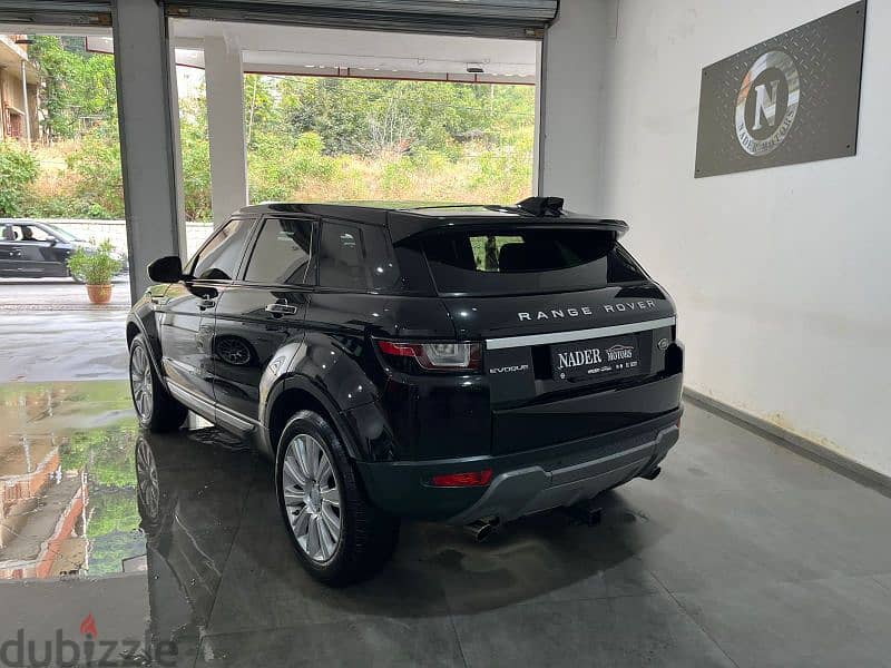 Land Rover Evoque 2016 6