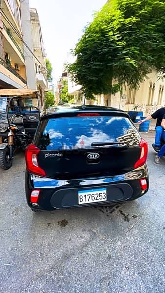 Kia picanto 2018 3