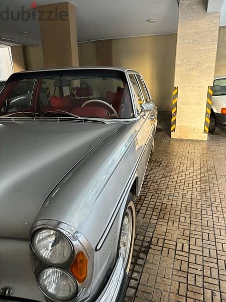 Mercedes 280s 1970 collection car 3