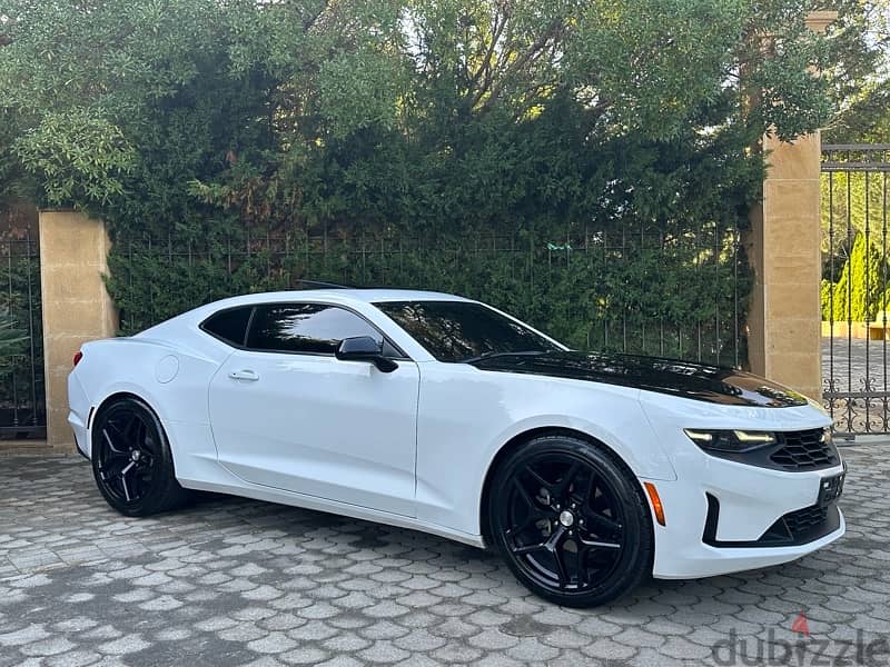 Chevrolet Camaro 2019 4