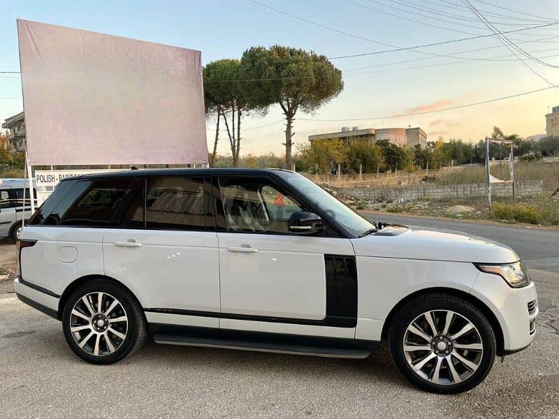 Land Rover Vogue 2015 V8 Clean Carfax 1