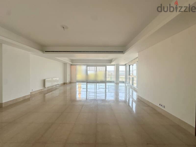 264m² Apartment with Sea View and Gym Access for Sale in DownTown 0