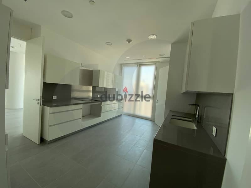 Wonderful 373sqm apartment on the 15thfloor in Achrafieh REF#PA108075 4