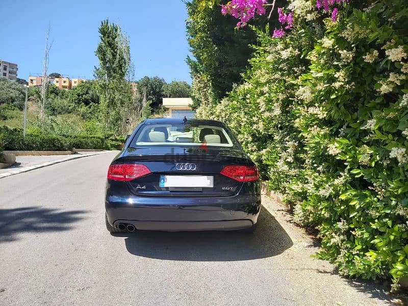 Audi A4 2011 6