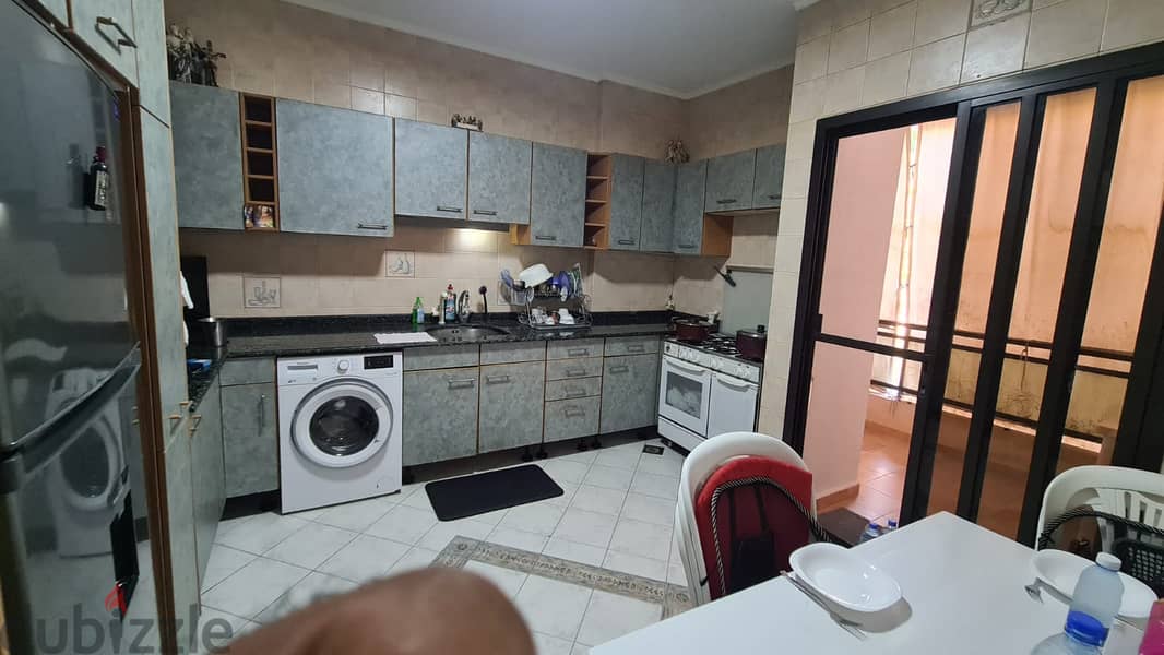 Apartment for sale in Bouar - شقة للبيع في البوار 2