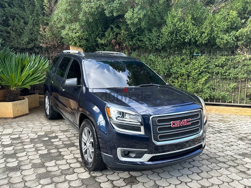 GMC Acadia 2016 1