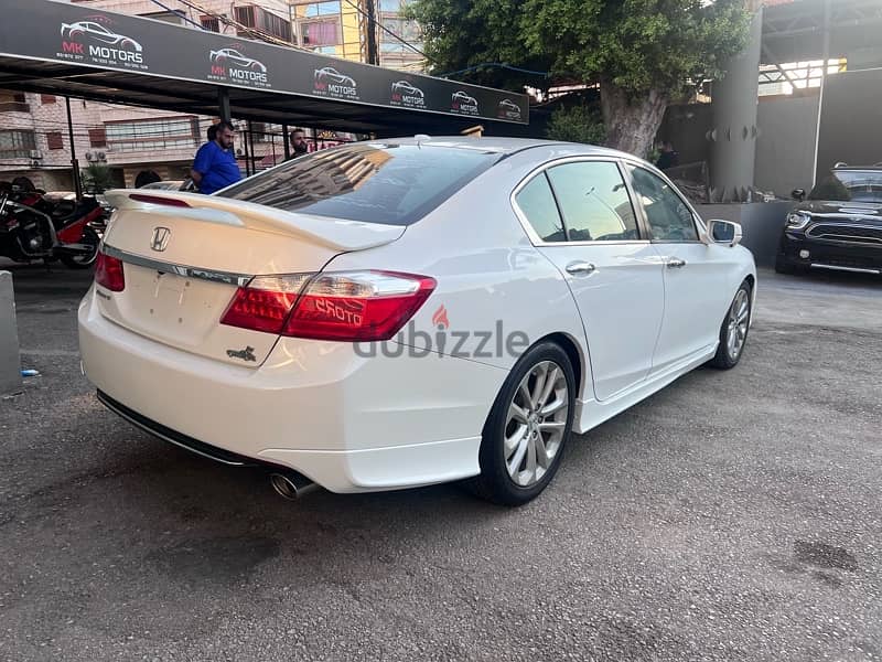 Honda Accord 2015 4