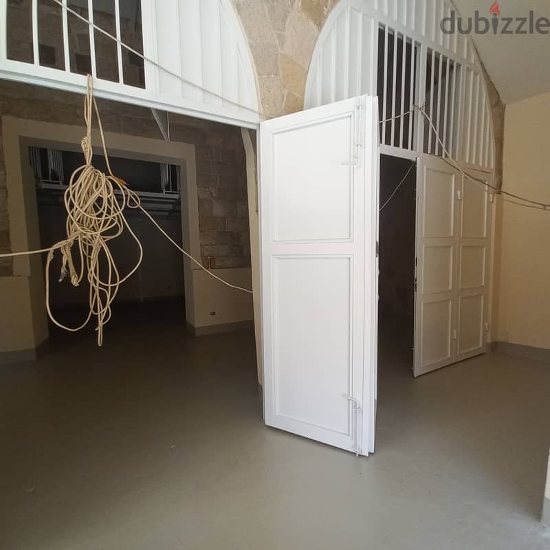 Shop with qanaters in Zalka for sale 1