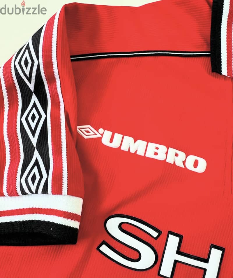 Manchester United 1998/99 Home Umbro Jersey 3