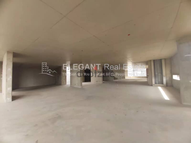 Industrial Warehouse For Rent | On Highway | Halat 4