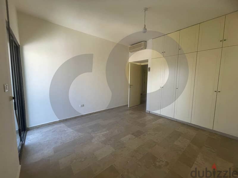 prime location , calm area, Beirut , hamra/ الحمرا  REF#OY111832 7