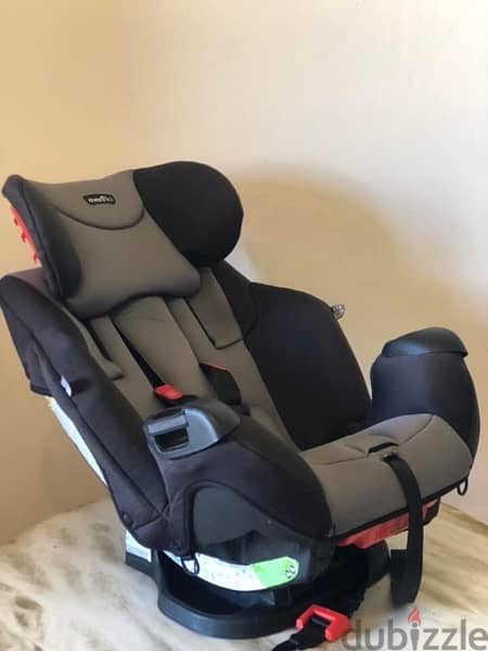 evenflo carseat all stages fits till 10 years excellent condition:120$ 1