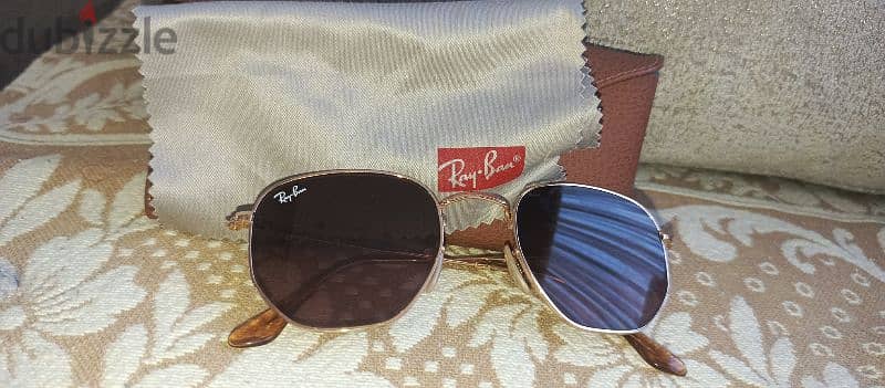 3 Ray ban sunglasses original made in Italy ;uv protection each 80usd 7