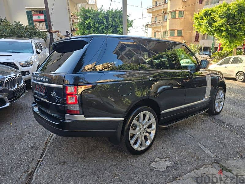 Rand Rover Vogue 2015 v8 supercharged clean Carfax 3