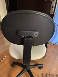 office chair used like new no problems