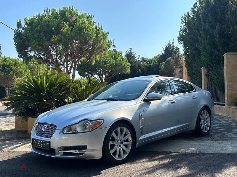 Jaguar XF 2010 18