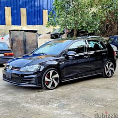 VOLKSWAGEN GOLF 7.5 GTI 2020 full 29000 miles اجنبية شبه جديدة