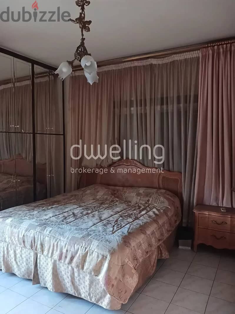 Apartment with terrace in the heart of Haret Sakher 4