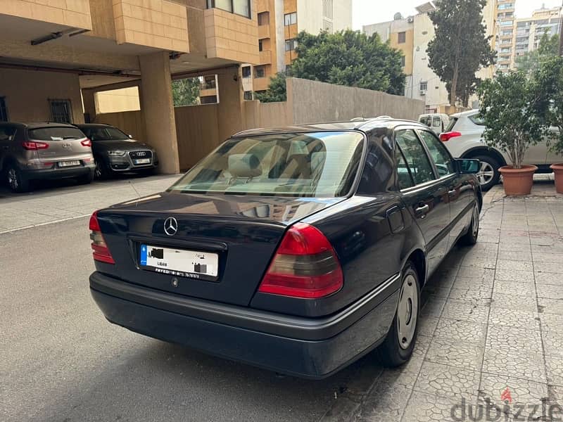 Mercedes-Benz C-Class 180 1997 4