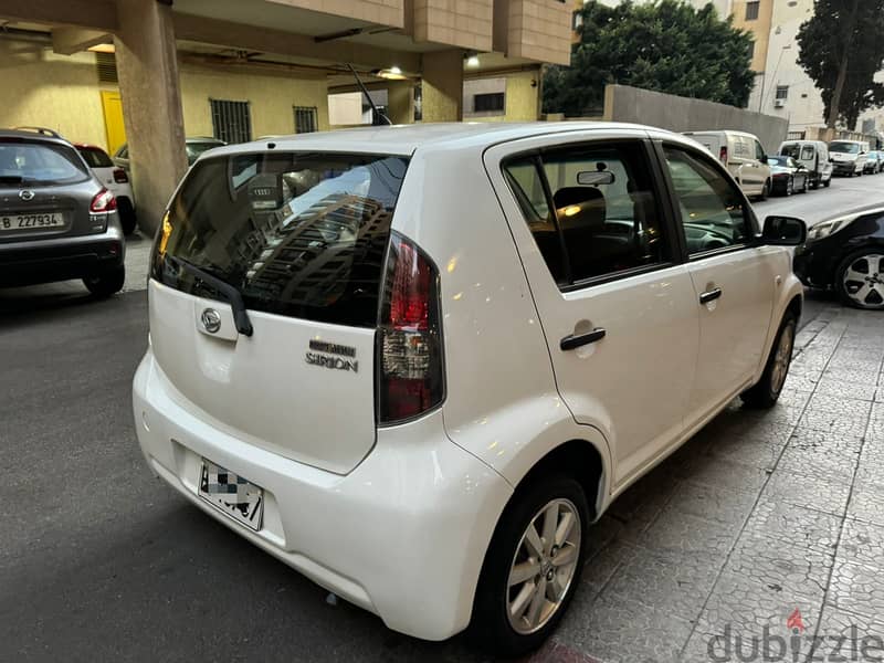 Daihatsu Sirion 2017 4