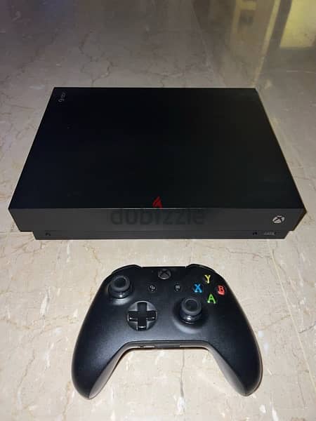 Xbox One (like new) 2