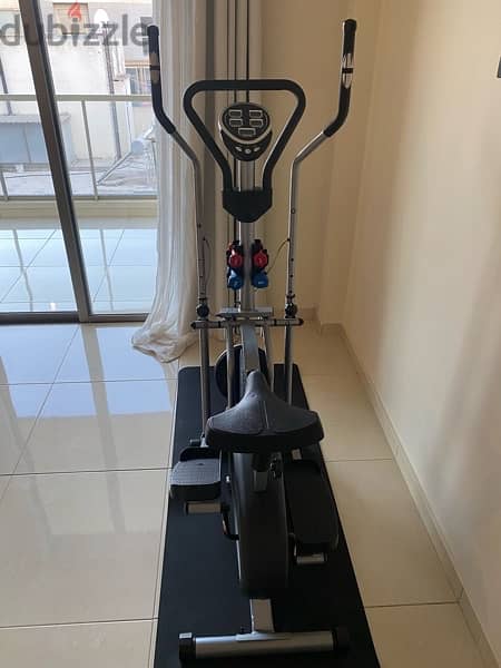 Home Elliptical with 1kg and 0.5kg Dumbbells 1