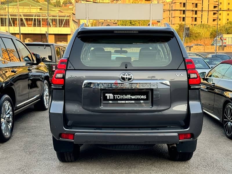 TOYOTA PRADO VX 2018, 89.000Km ONLY, BUMC LEB SOURCE, 1 OWNER !!! 5