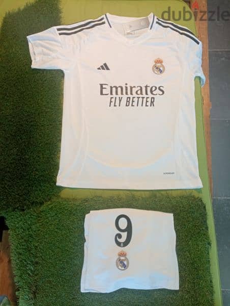 Real Madrid Mbappe Home football Shirt & Short 2024-25 1