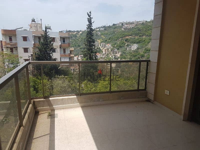 apartment For sale in wade chahrour. شقة للبيع في وادي شحرور ١٤٥،٠٠٠$ 2