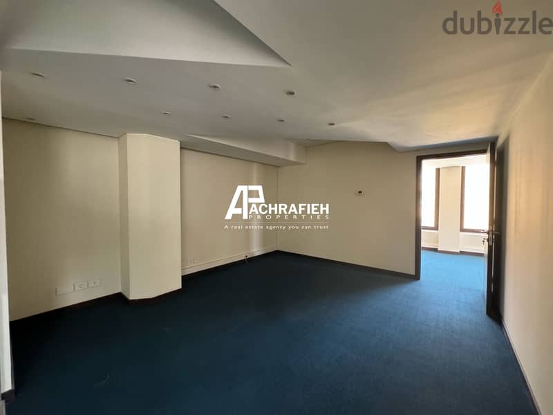 1,600 Sqm - 7 Floors - Commercial Building For Rent In Downtown 12