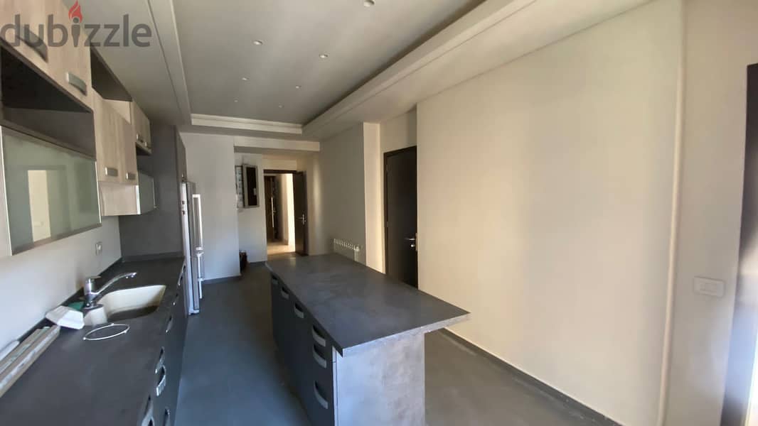 Apartment for sale in Sursock/ Spacious/ New 5